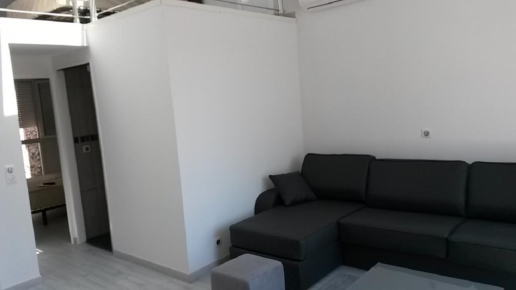 Safranier Townhouse Apartment อองทีบส์ ห้อง รูปภาพ