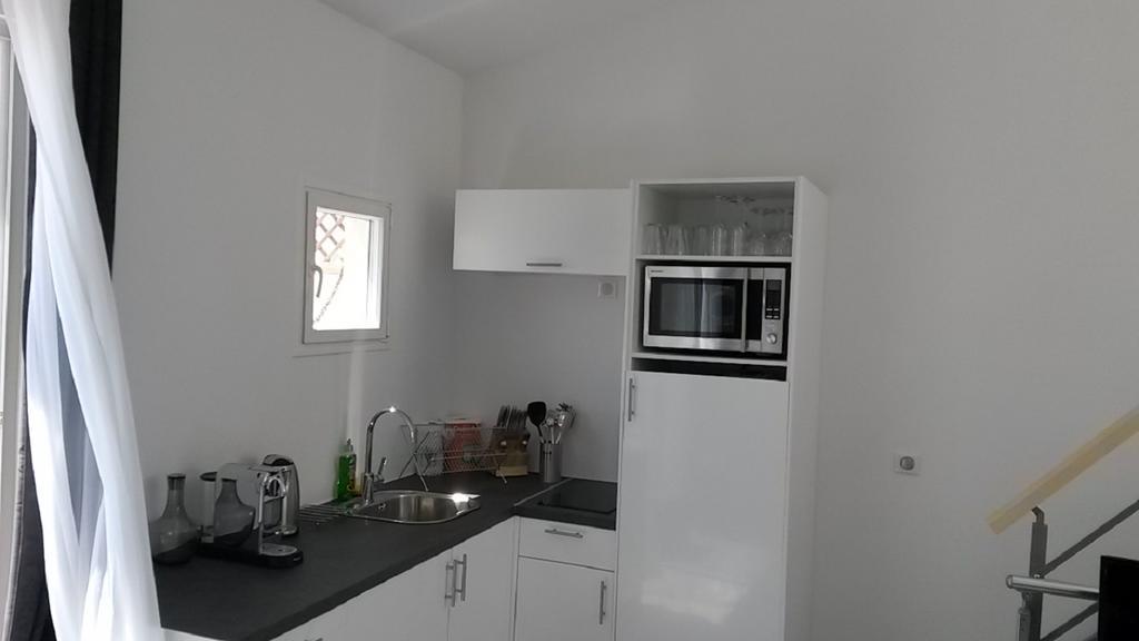 Safranier Townhouse Apartment อองทีบส์ ห้อง รูปภาพ