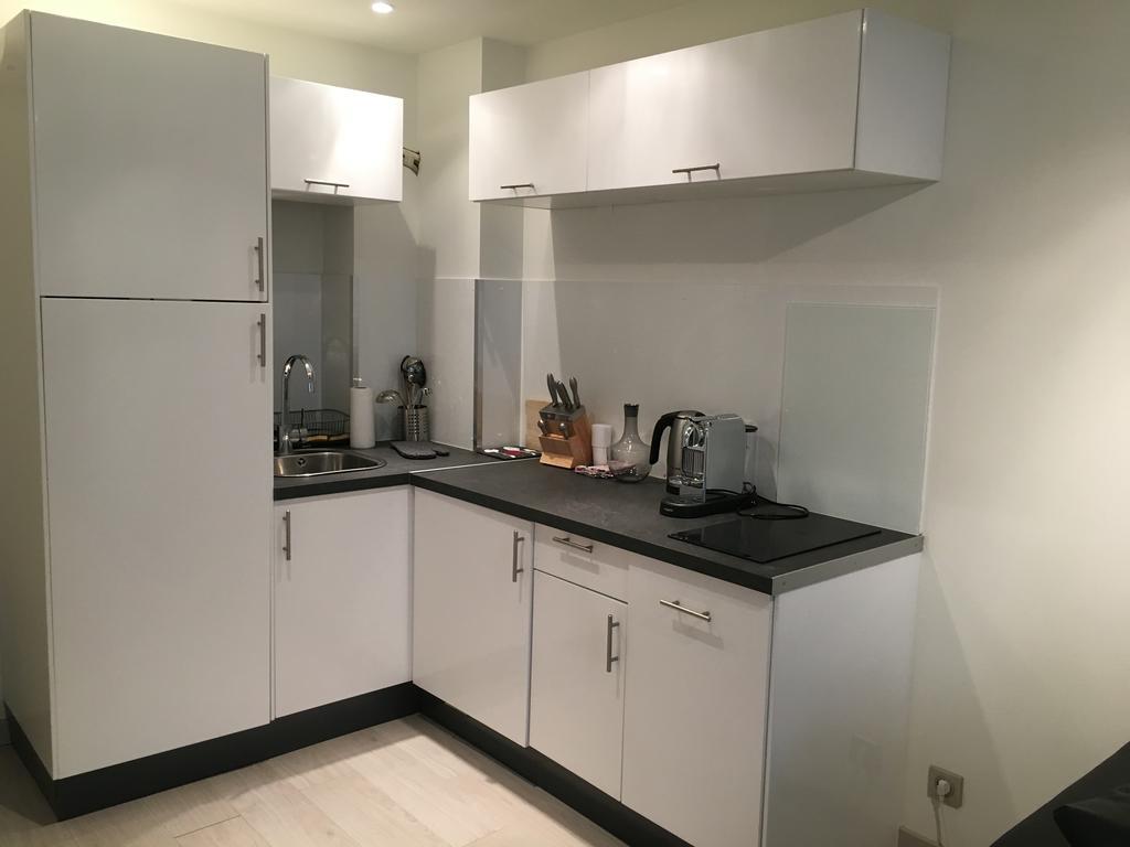 Safranier Townhouse Apartment อองทีบส์ ภายนอก รูปภาพ