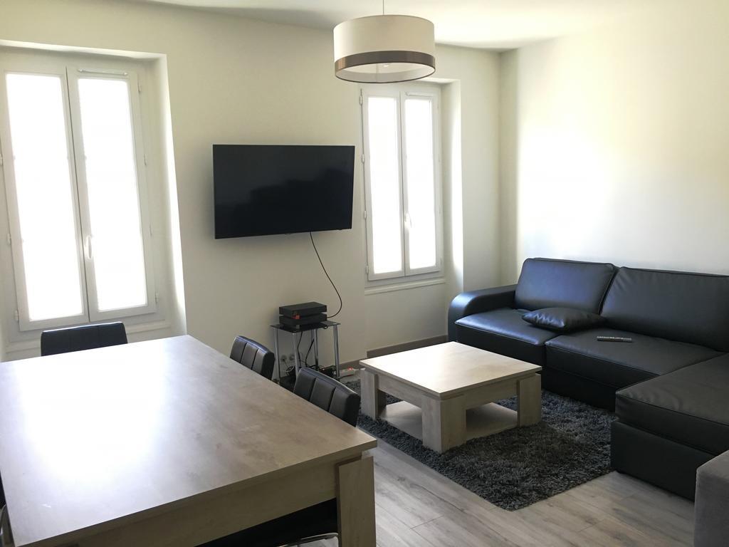 Safranier Townhouse Apartment อองทีบส์ ภายนอก รูปภาพ