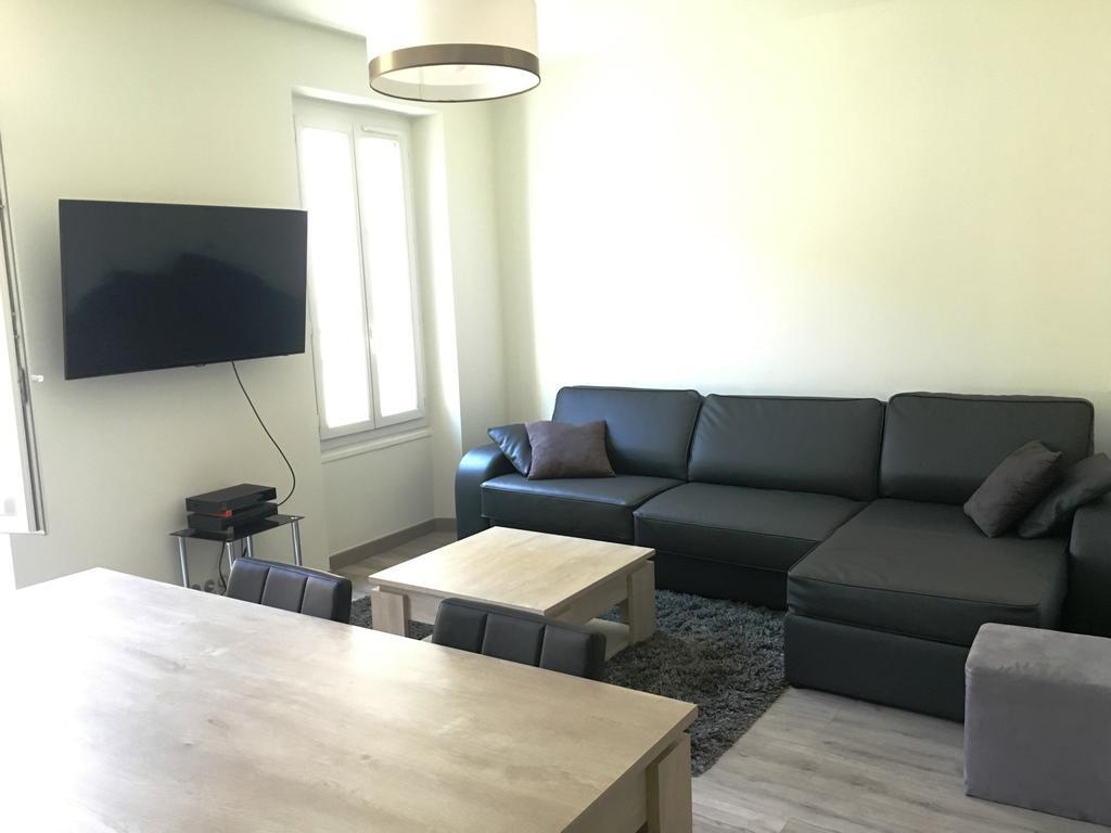Safranier Townhouse Apartment อองทีบส์ ภายนอก รูปภาพ